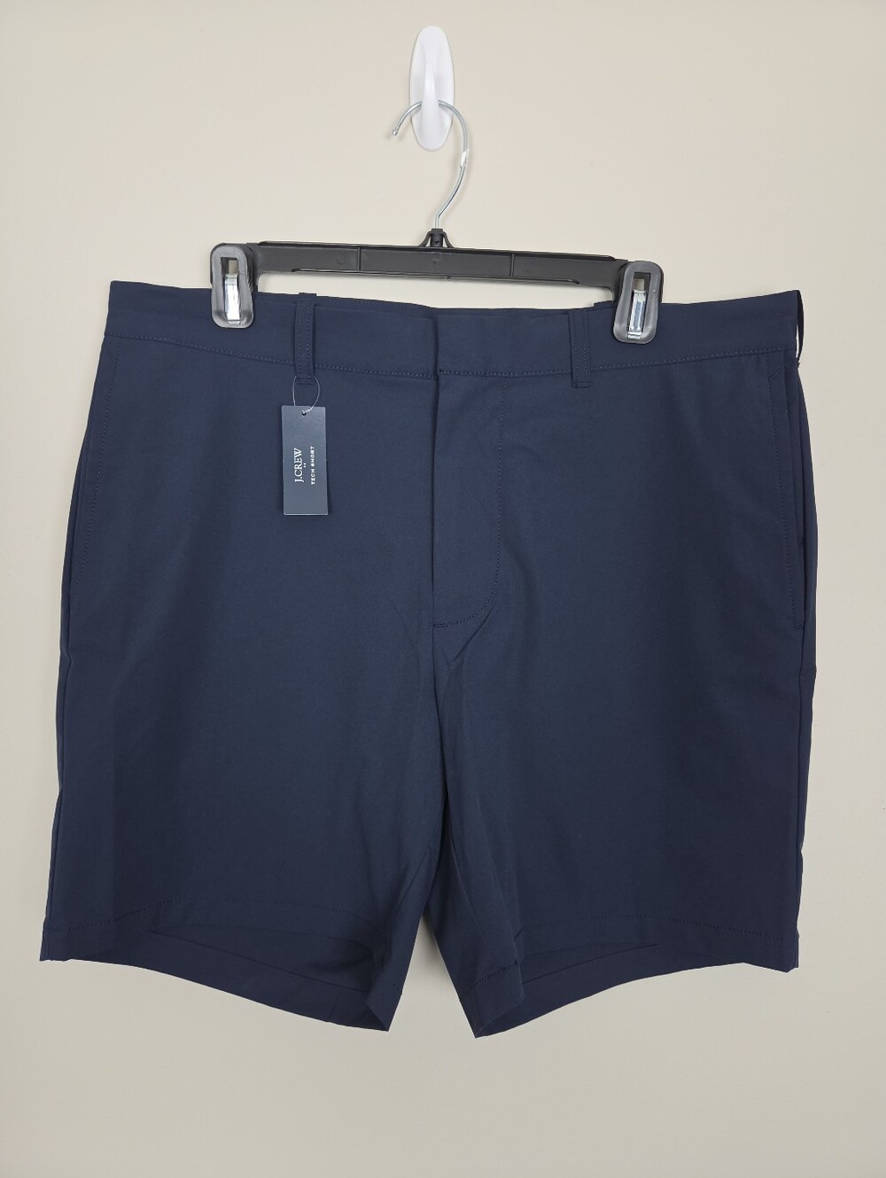 J.CREW 7" Tech Shorts Men 34 Blue Navy Performance Golf Flat Front AL095